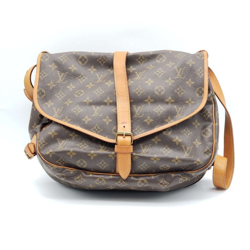 Louis Vuitton Saumur 35 Monogram Crossbody Bag - Picture 2 of 15